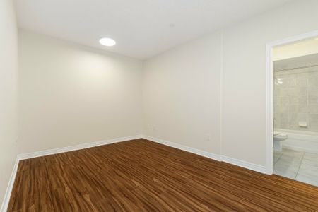 For Lease - 39 New Delhi Drive Unit# 209, Markham, Ontario - Photo 4