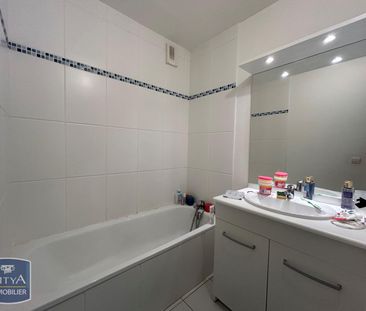 Location Appartement 4 pièces 75m² BLOIS 41000 - Photo 4