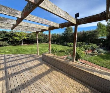 Garden lovers will enjoy! - Photo 4