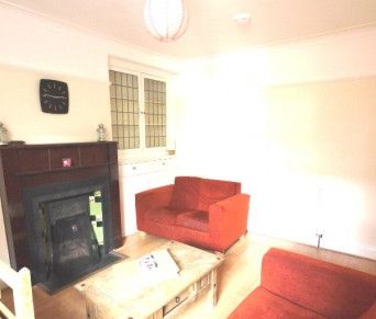 2 Bed - Brandon Grove, Sandyford - Photo 5