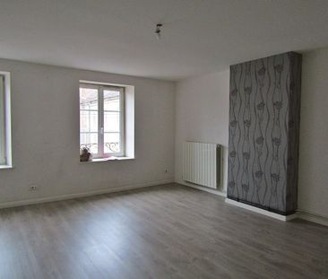 Location Appartement 3 pièces 82 m2 à Baccarat - Photo 3