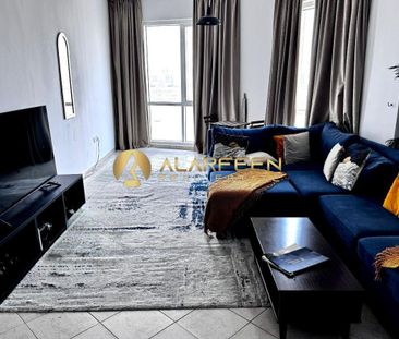 Fully Furnished | 2 Parking | Lake View - Photo 4