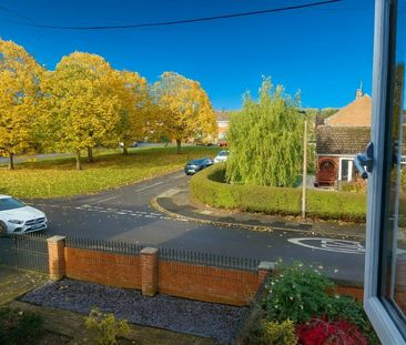 Semi-detached house to rent on - Photo 5