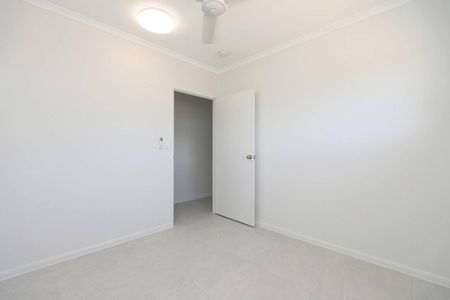 Brand New - Fully A/C and Tiled - Solar - Side Access - New Turf Coming Soon - Photo 3