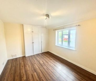 3 bedroom end of terrace house to rent - Photo 1
