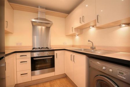 1 bedroom apartment to rent - Photo 2