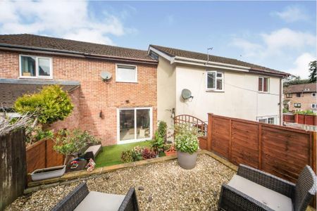 Telor Y Coed, Llanbradach - Photo 5