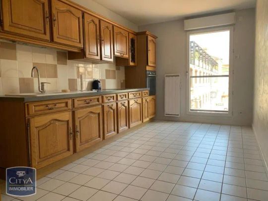 Appartement à louer 4 pièces 111.37m² - Photo 1