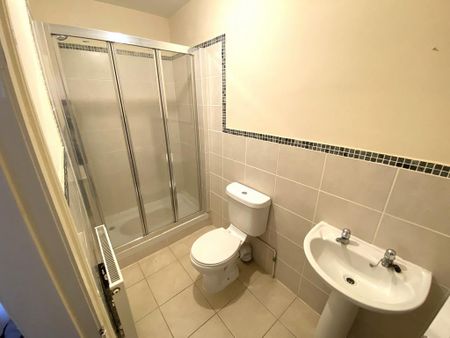 1 bedroom apartment to rent - Photo 4