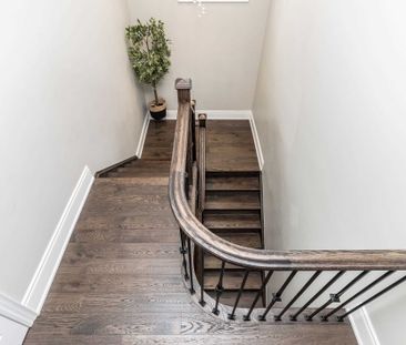 For Lease - 4051 Eternity Way, Oakville, Ontario - Photo 2