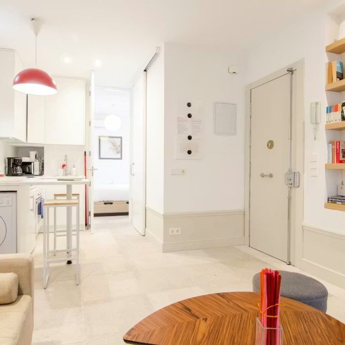 Calle de Valverde, Madrid, Community of Madrid 28004 - Foto 1