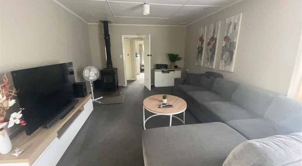 Family Home Close to Richmond Schools - Photo 1