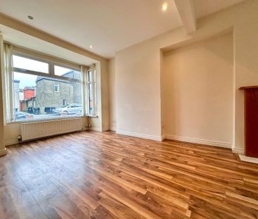 31 Imperial Drive, Belfast, BT6 8JH - Photo 2