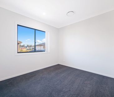 Near New Modern Family Home in The Gables - Photo 2