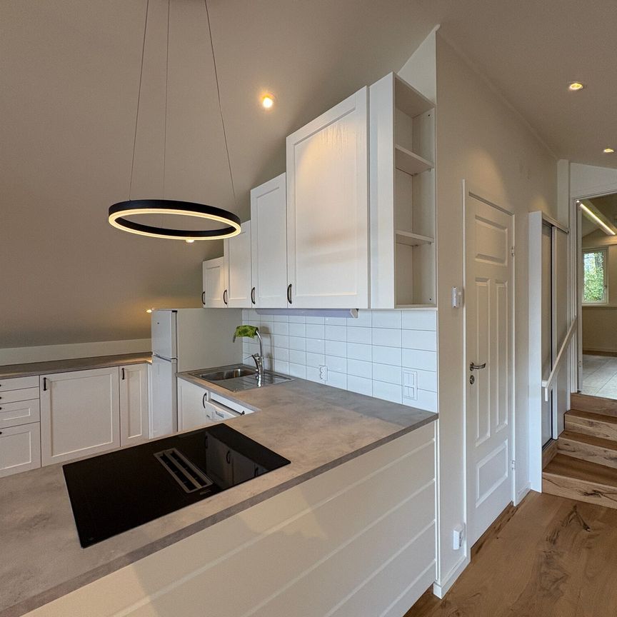 Dreviken — nyproducerad 2 rok med sjötomt & 40 kvm terrass - Photo 1