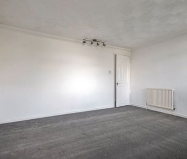 The Glebe, Halton Brook, Runcorn, WA7 2DJ - Photo 6