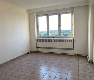 Appartement te huur - Photo 1