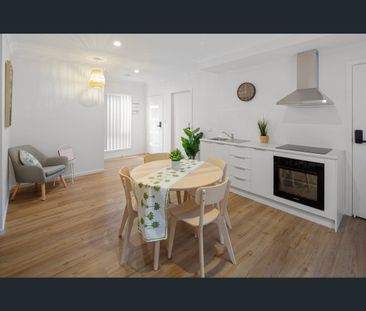 2/1566B Creek Rd, Carina, Qld 4152 - Photo 4
