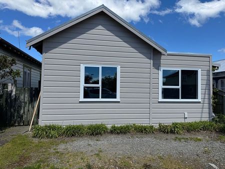 Rental Property Right By The Hospital - Photo 4