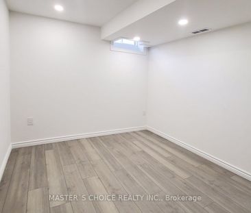 Detached Home For Lease | N8047000 - Photo 4