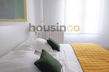 Flat for rent in Madrid (Centro) - Photo 4