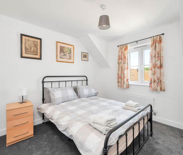 4 bedroom townhouse to rent - Photo 5