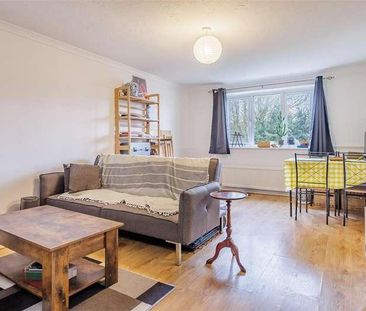 Weald Hall Lane, Thornwood, CM16 - Photo 1