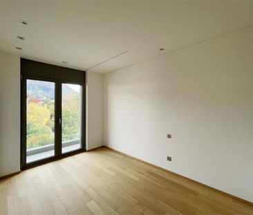 Nuovo, moderno appartamento di prestigio - Photo 5