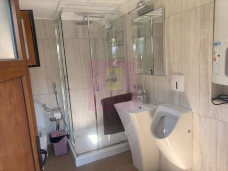 Vila P+1+M incojurata de o oaza de liniste si verdeata Br... - Fotografie 2