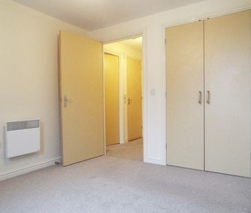 Polymond House, Castle Way, Central - Photo 3