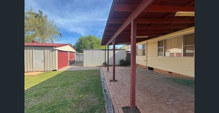 THREE BEDROOM HOME - Photo 5