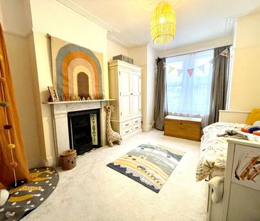 4 Bed Terraced House, Quebec Road, IG1 - Photo 6