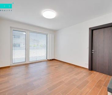 Nabízíme k pronájmu novostavbu luxusního bytu nacházející se na ul.... - Photo 2