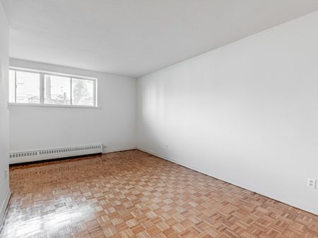 For Lease - 165 Colborne Avenue Unit# 202, Richmond Hill, Ontario - Photo 4