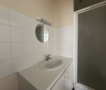 Location Appartement 2 pièces 43m² COGNAC 16100 - Photo 5