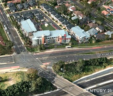 Ultra Convenient Location - Photo 2