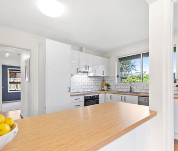 Presenting the Perfect Coastal-Inspired Family Home - Photo 5