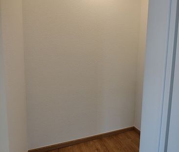 Moderne 2-Zimmer-Wohnung mit Loggia in Süd-Ausrichtung! - Photo 5