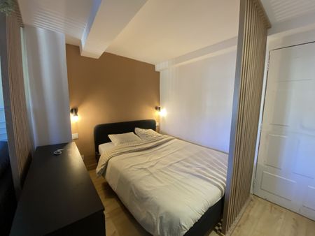 Location Appartement 1 pièce 26m² TOULON 83000 - Photo 3