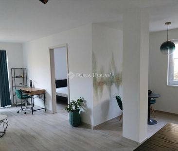 Kiadó újszerű állapotú lakás - Pécs - Fotó 3