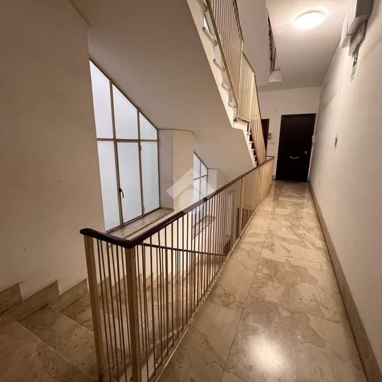 5 locali in affitto - Photo 1