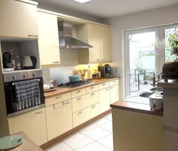 Mooie, gezellige woning met drie slaapkamers en tuin. - Photo 6