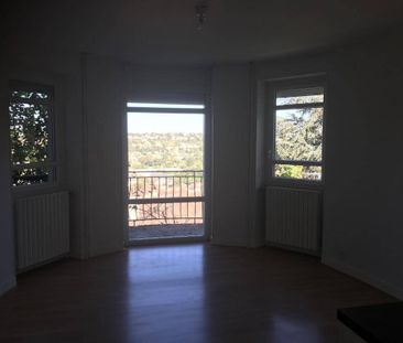 Location appartement t2 37 m² à Villefranche-de-Rouergue (12200) - Photo 2