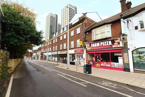 Chapel Street, Woking, Surrey, GU21 - Photo 1