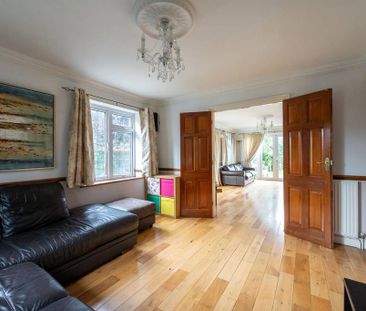 4 bedroom detached house to rent - Photo 5