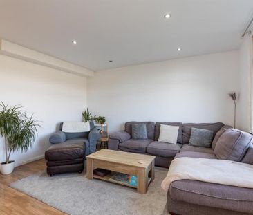 6 Fairview Road, Newtownabbey, BT36 6QP - Photo 1