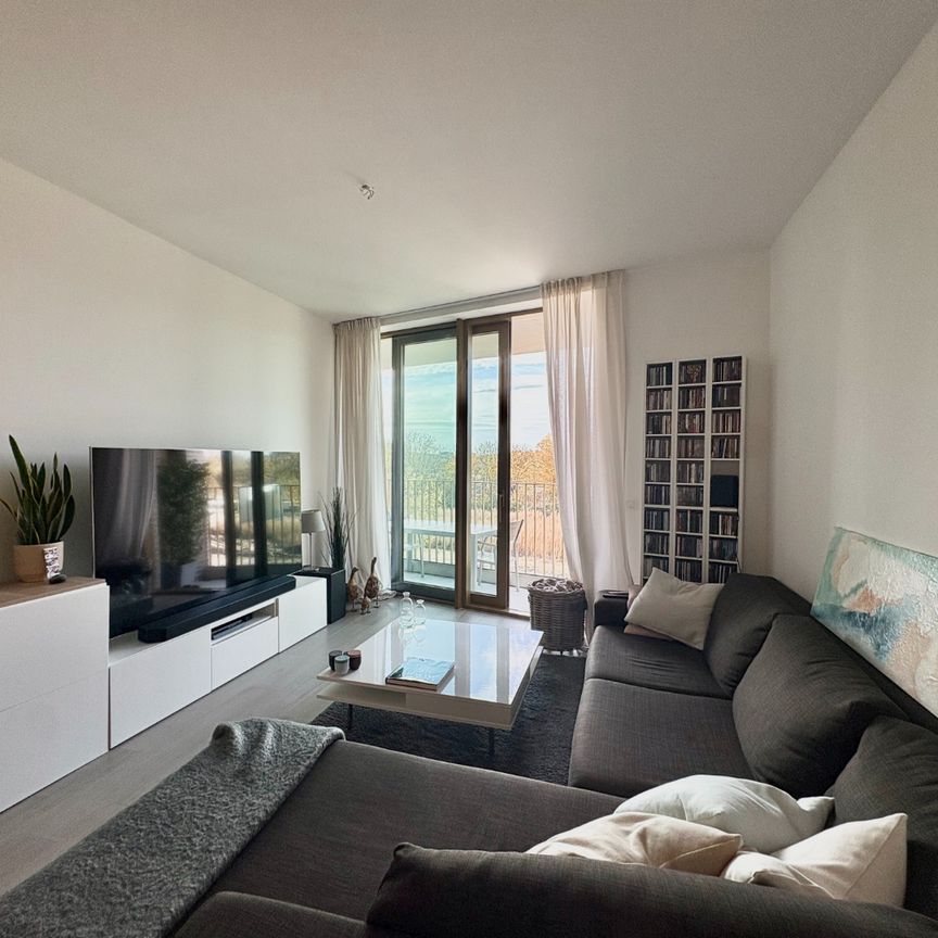 Instapklaar 1-slpk appartement met autostaanplaats - Foto 1