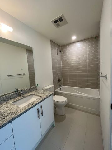 For Lease - 345 Wheat Boom Drive Unit# 201, Oakville, Ontario - Photo 5