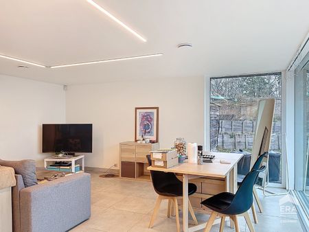 GELIJKVLOERSE WONING MET TUIN - Photo 2