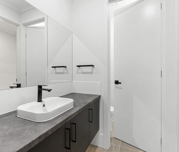 Riverside Estate – Brand New Townhouse Near Linear Park featuring 3... - Photo 2